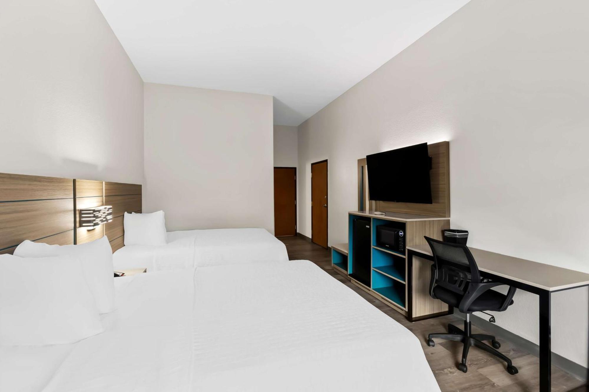 Hotel Econo Inn&suites 2*