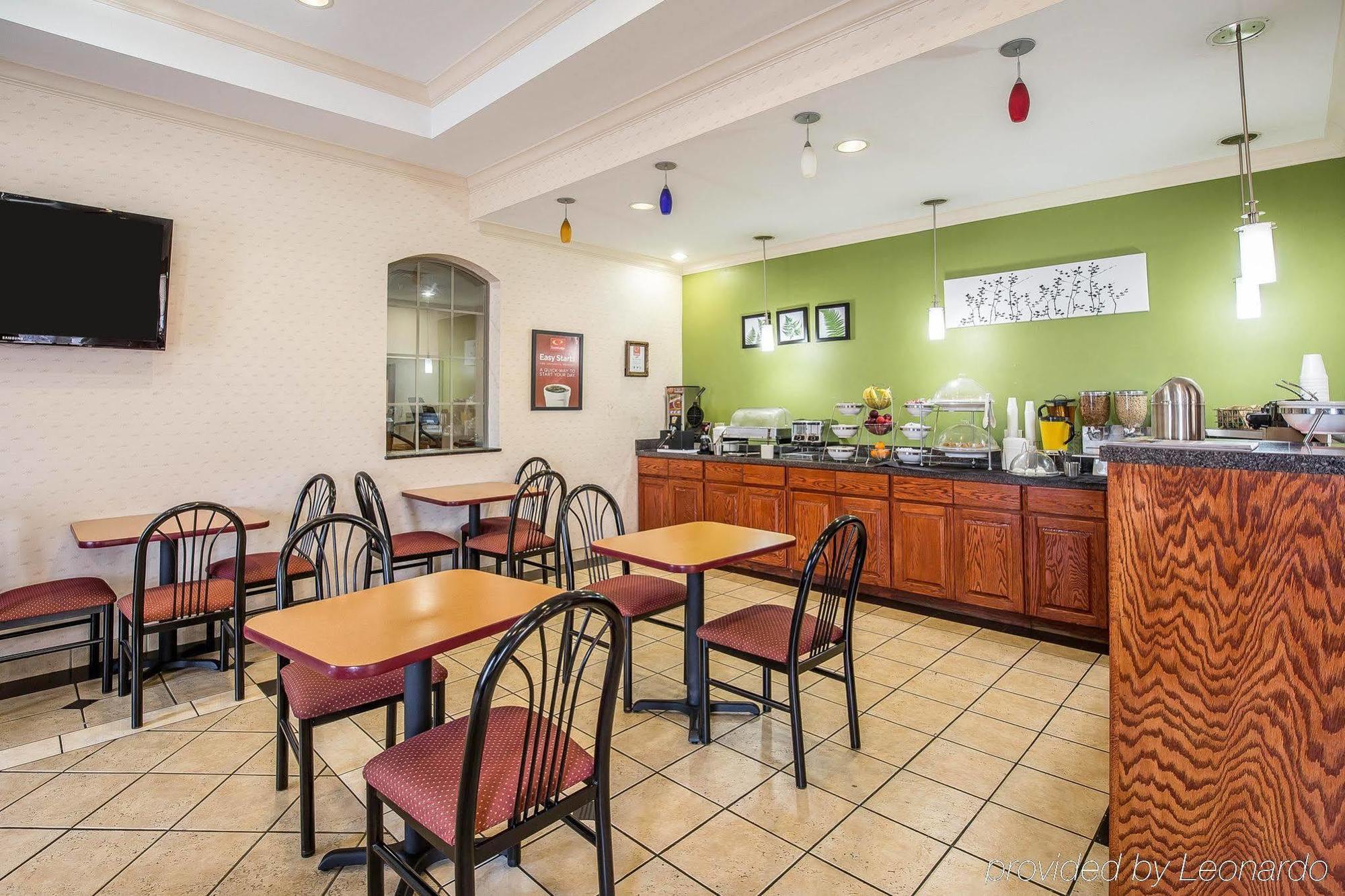 Econo Inn&suites Hotel Beaumont