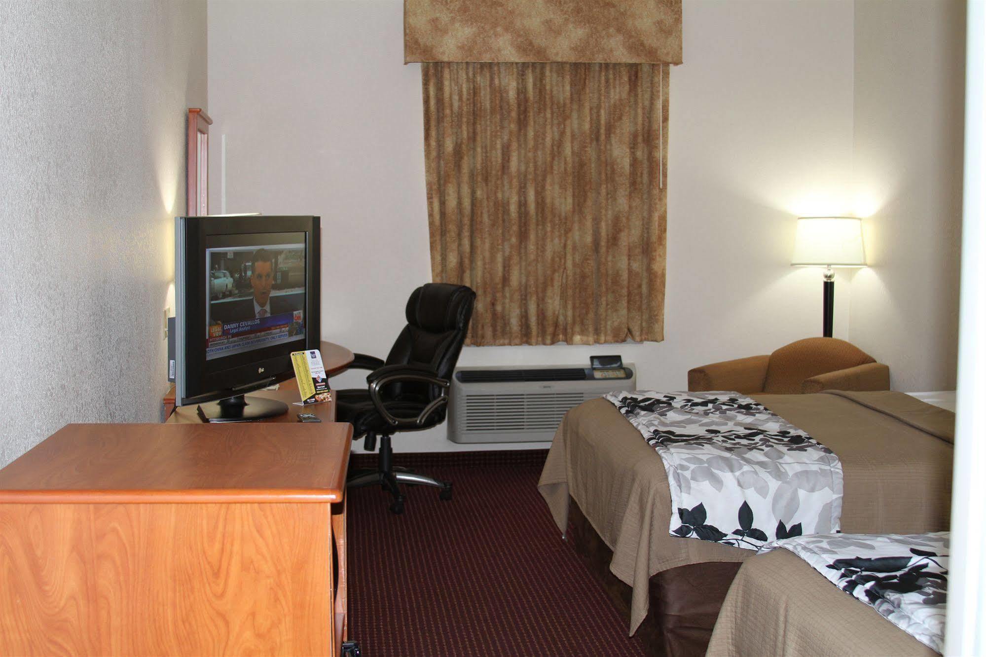 Econo Inn&suites 2*
